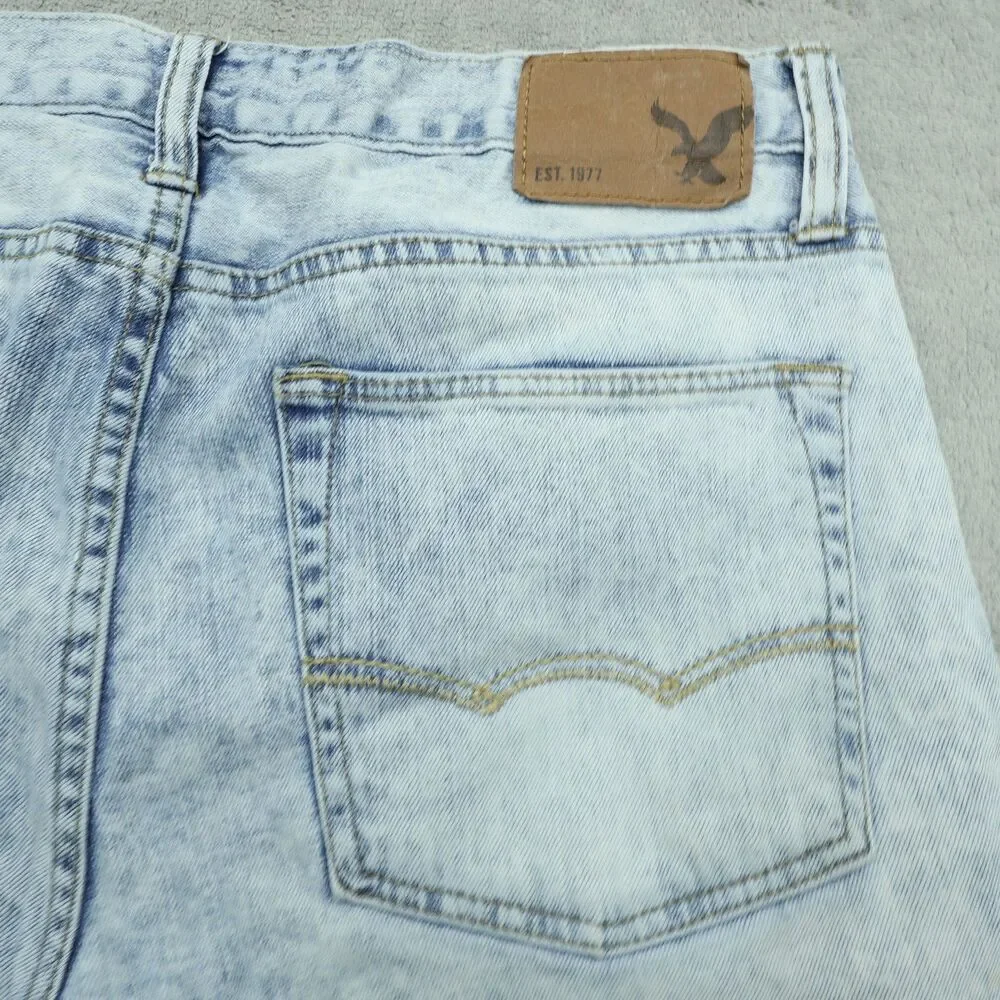 American Eagle Jeans Mens Size 32x30 Blue Slim Fit Straight Denim Light Wash
